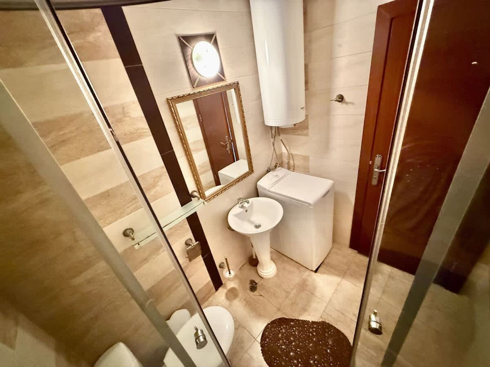 Cozy apartment in Emerald Paradise - Photo 17