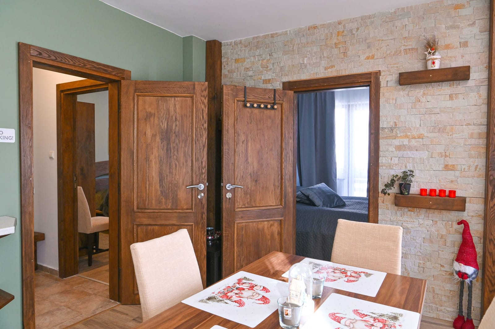 Comfortable 2-Bedroom Apartment Near the Ski Lift - Photo 13