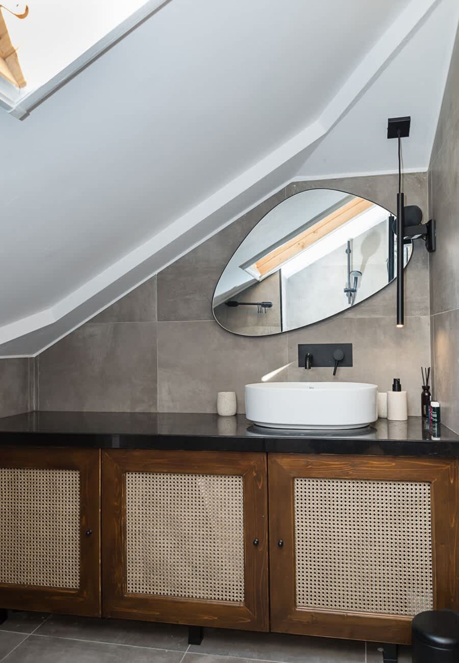 Stylish Maisonette Just Steps from the Sea Garden - Photo 27