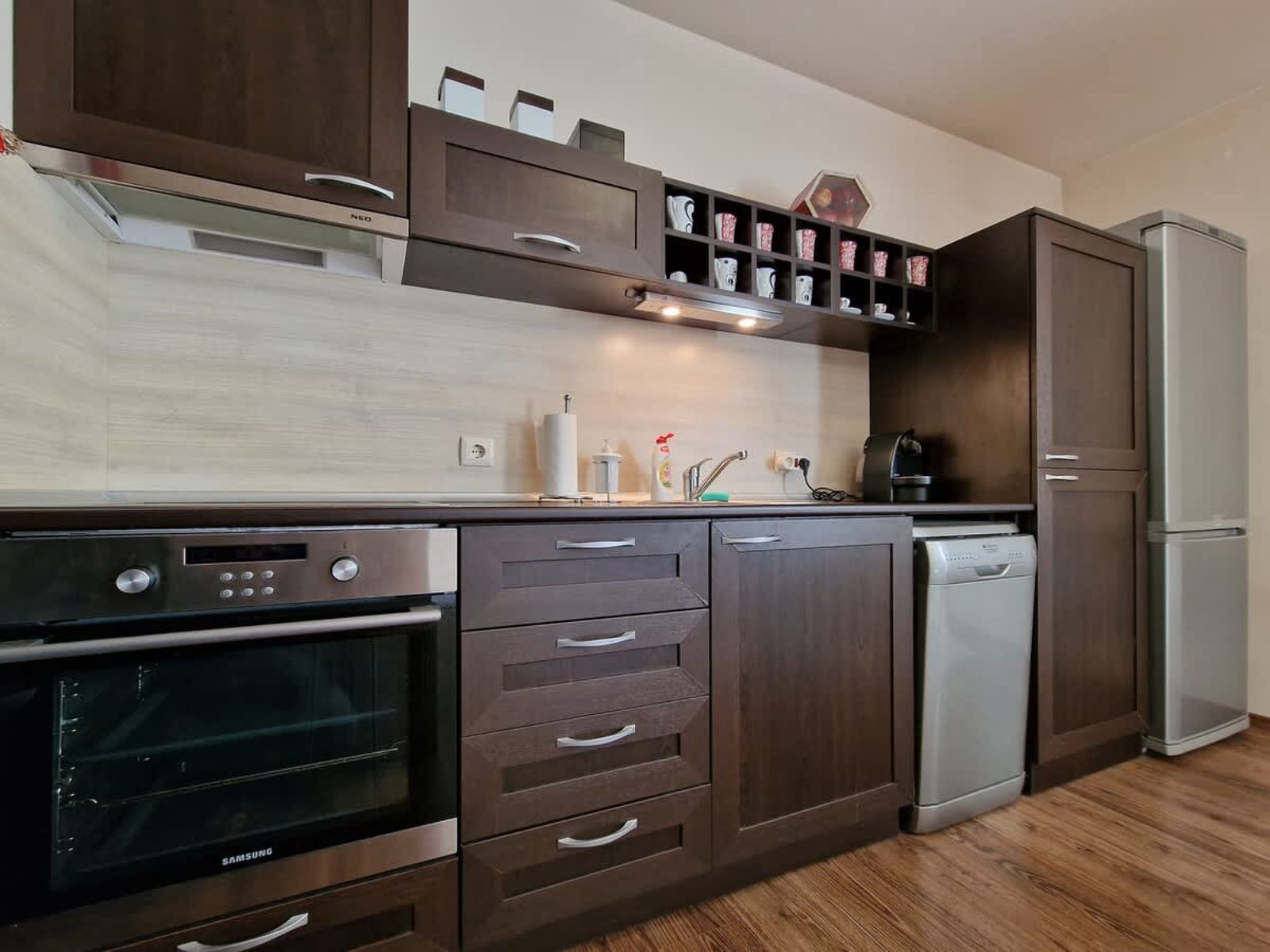 Bansko Royal Towers - 2BD Flat + Parking - Photo 13