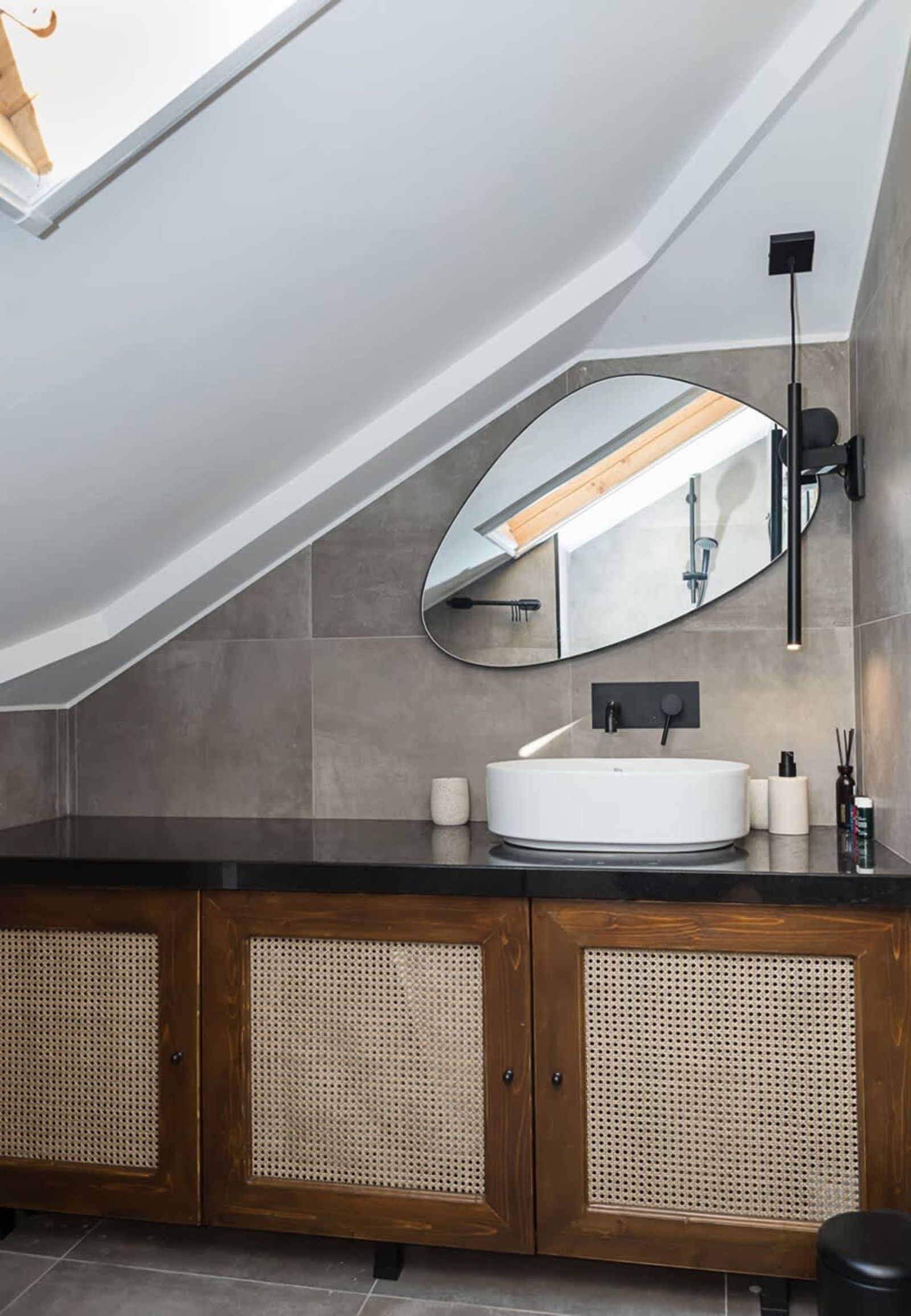 Stylish Maisonette Just Steps from the Sea Garden - Photo 24