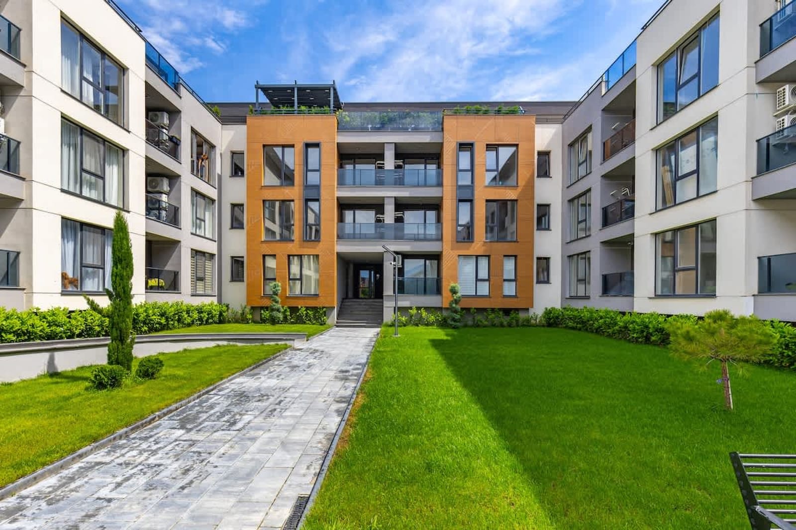 Casa Moderna  Stylish 1BD in South Plovdiv - Photo 21