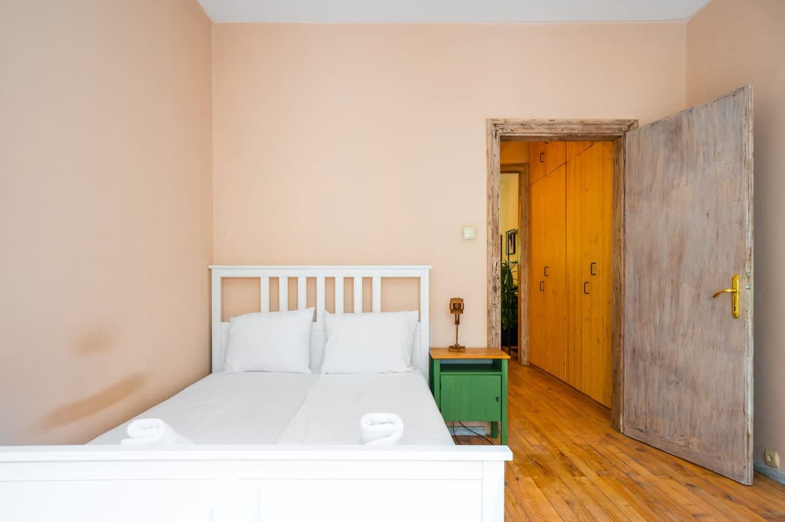 Cozy 1BD Flat in Sofia City Center + Workspace - Photo 4