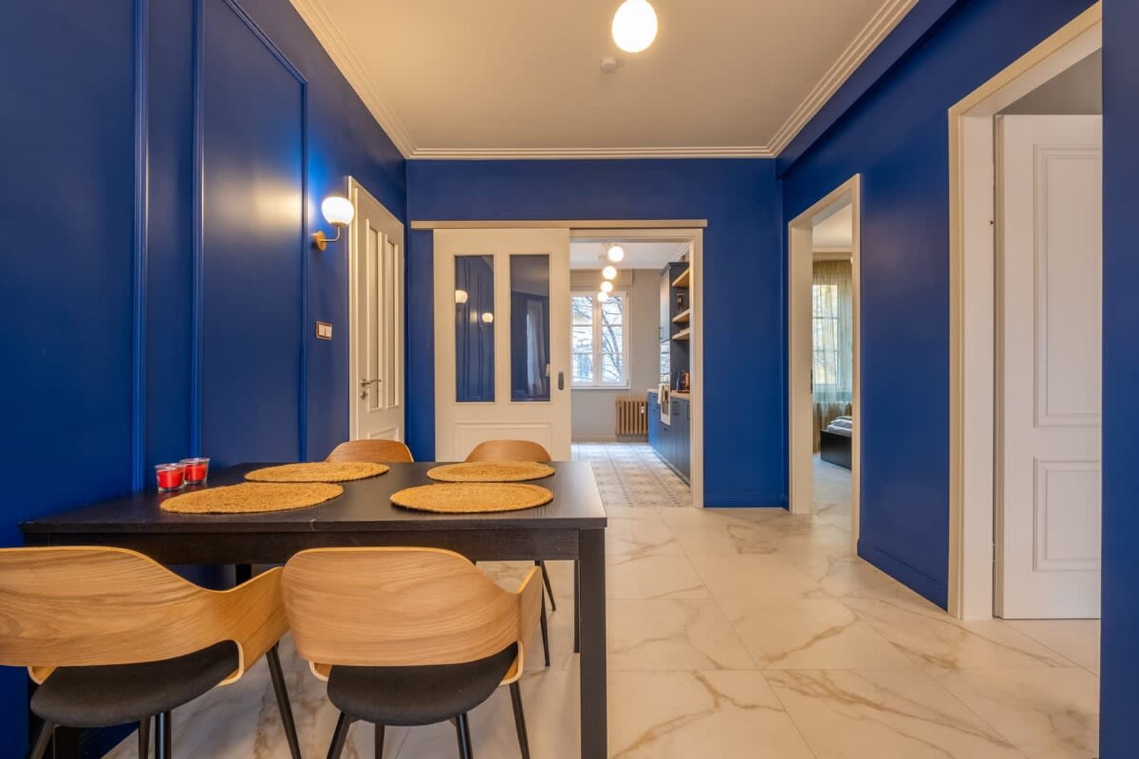 Sofia’s Classy Blu -2 Bedrooms - Photo 9