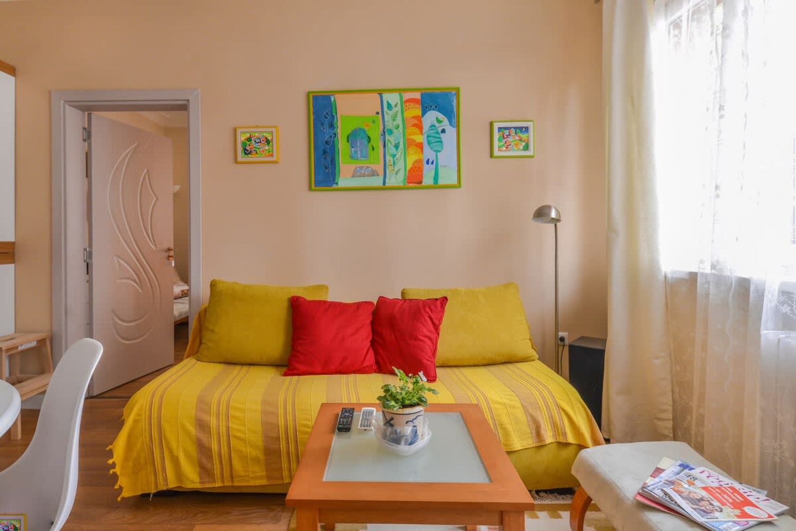 Welcoming One Bedroom on Vasil Levski Boulevard - Photo 11