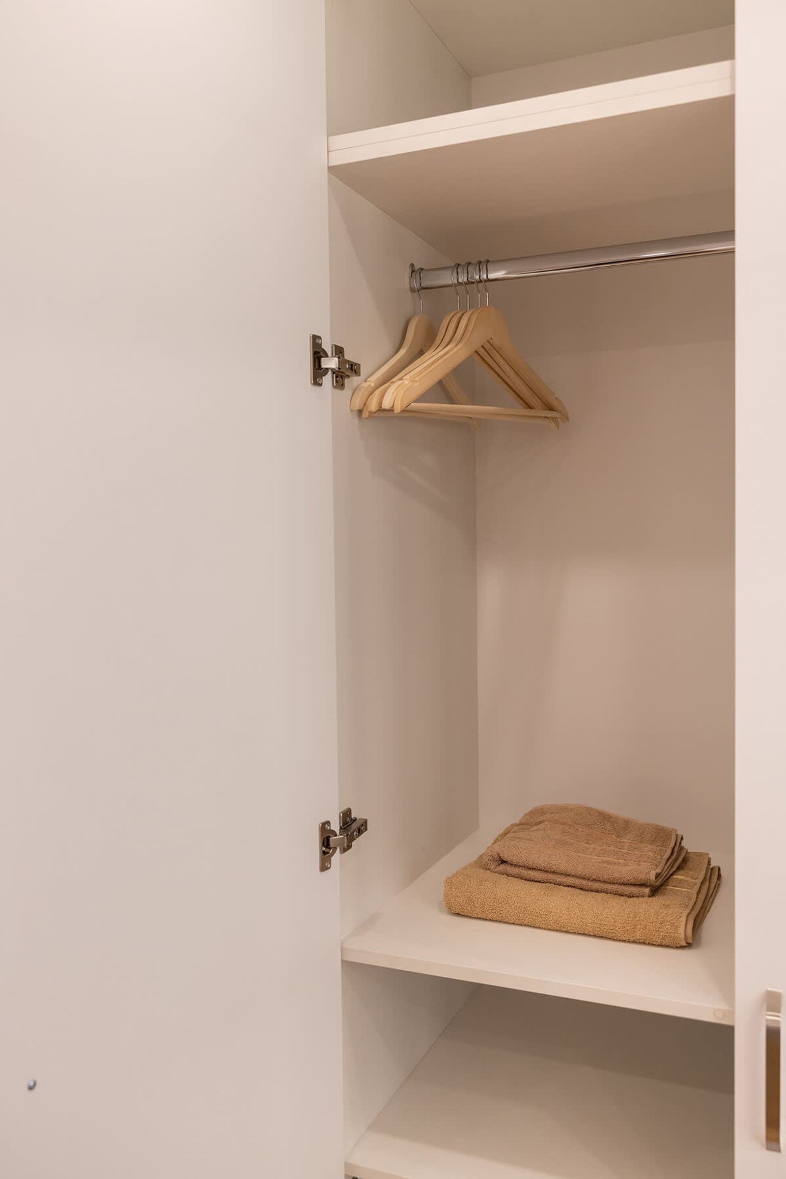 Luxury Studio Living with Top Location - Photo 26