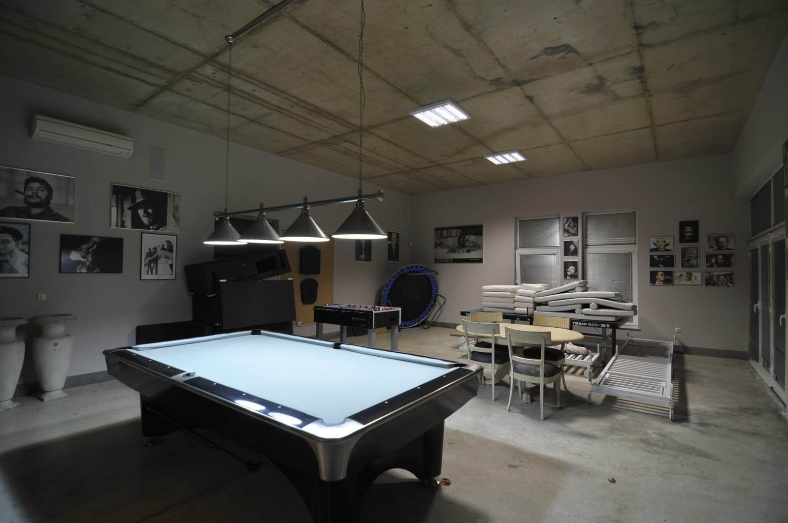 The Flower House - Photo 83