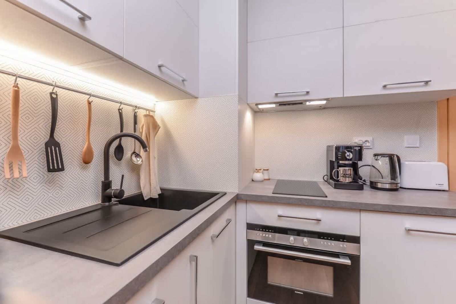 The Spot - fully equipped, central, modern studio - Photo 14