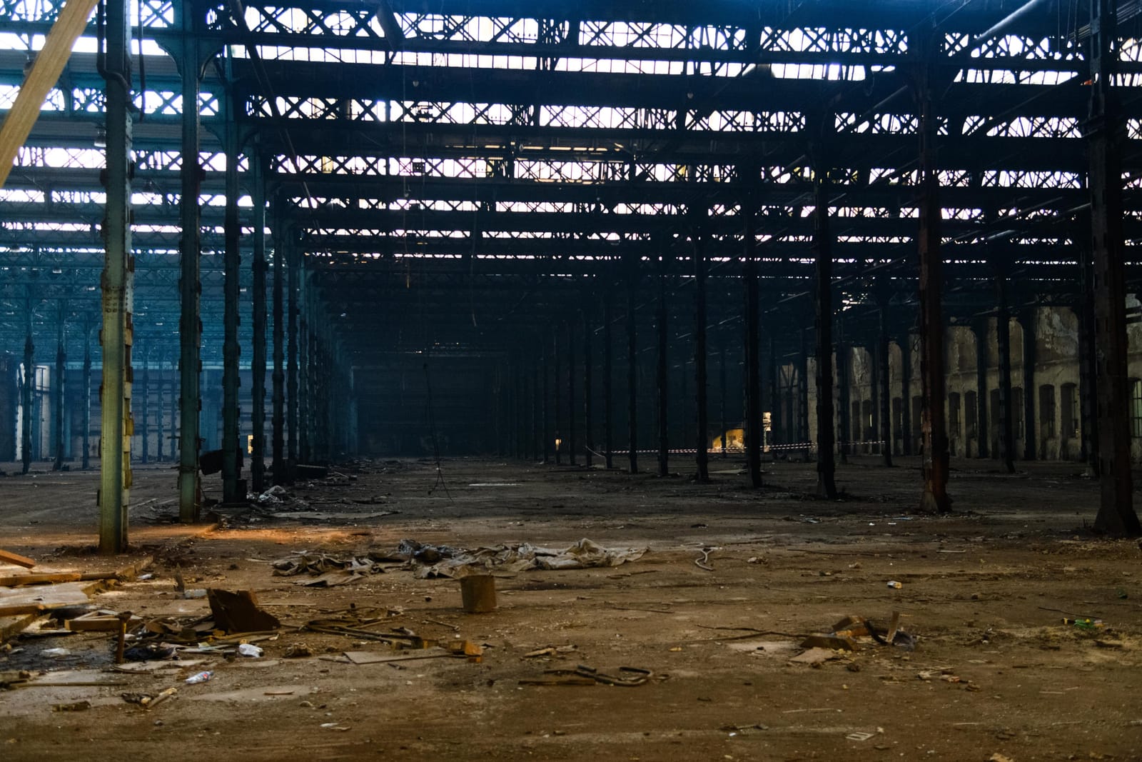 Abandoned Factory Bucharest - Photo 8