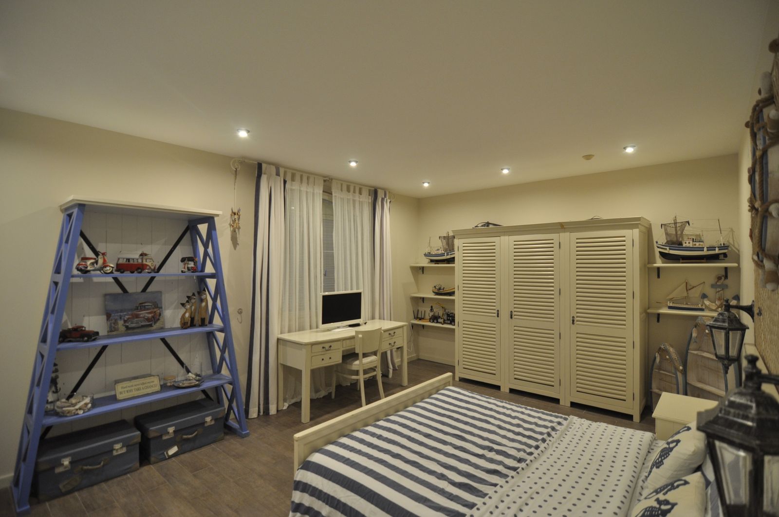 The Flower House - Photo 36