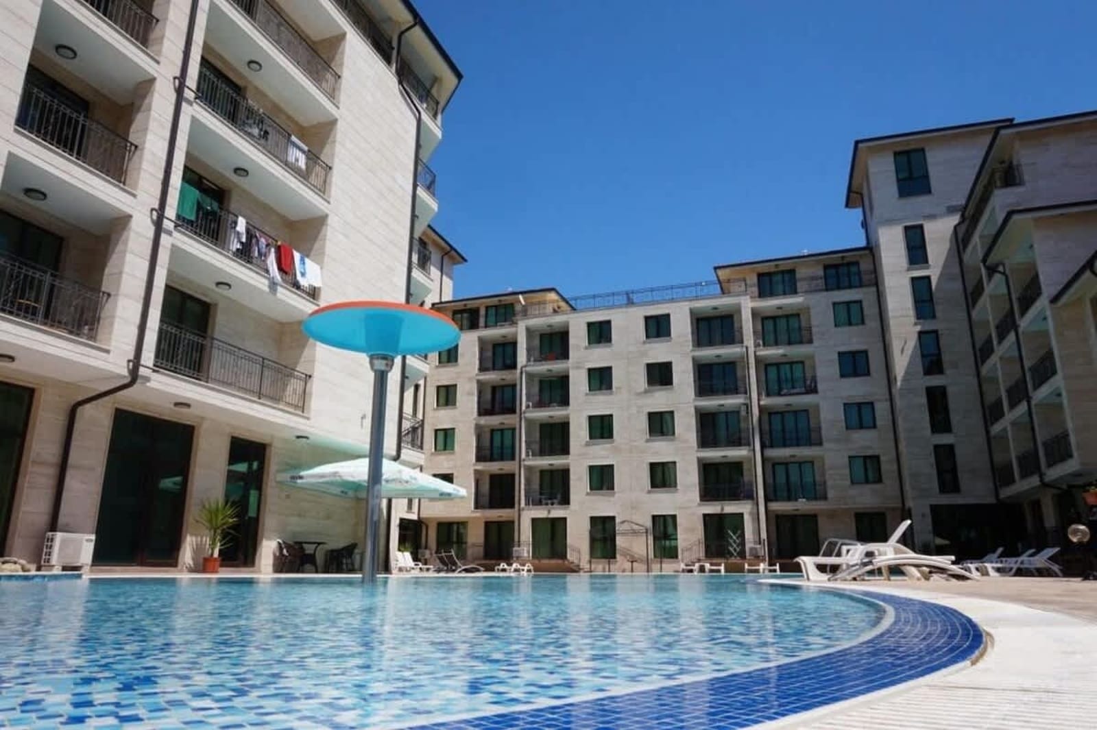 Family studio in Amadeus Lux - Photo 15