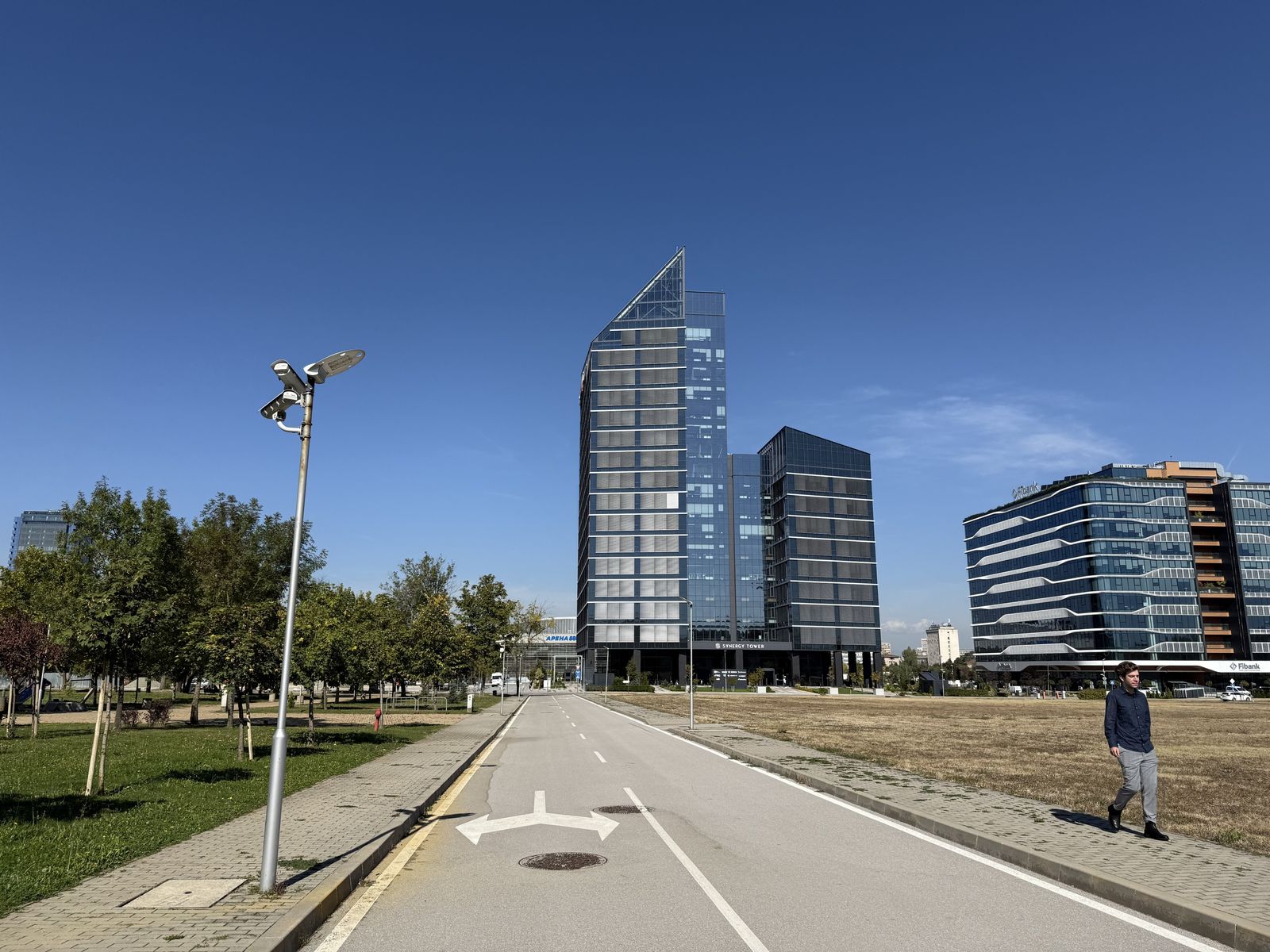 Big recognizable modern building with a bridge view of Sofia - Photo 39