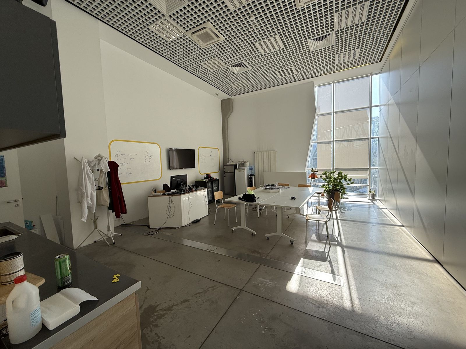 Modern conference room in Sofia - Photo 5