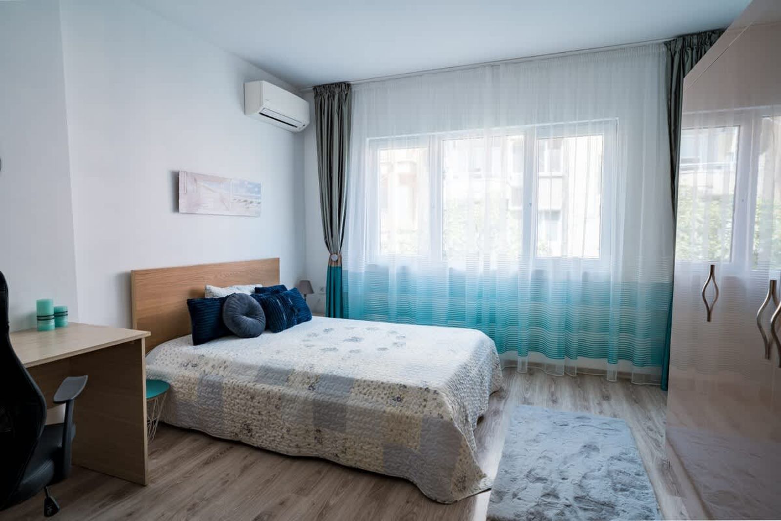 Black Sea 2bdrm Central Apartment - Photo 15