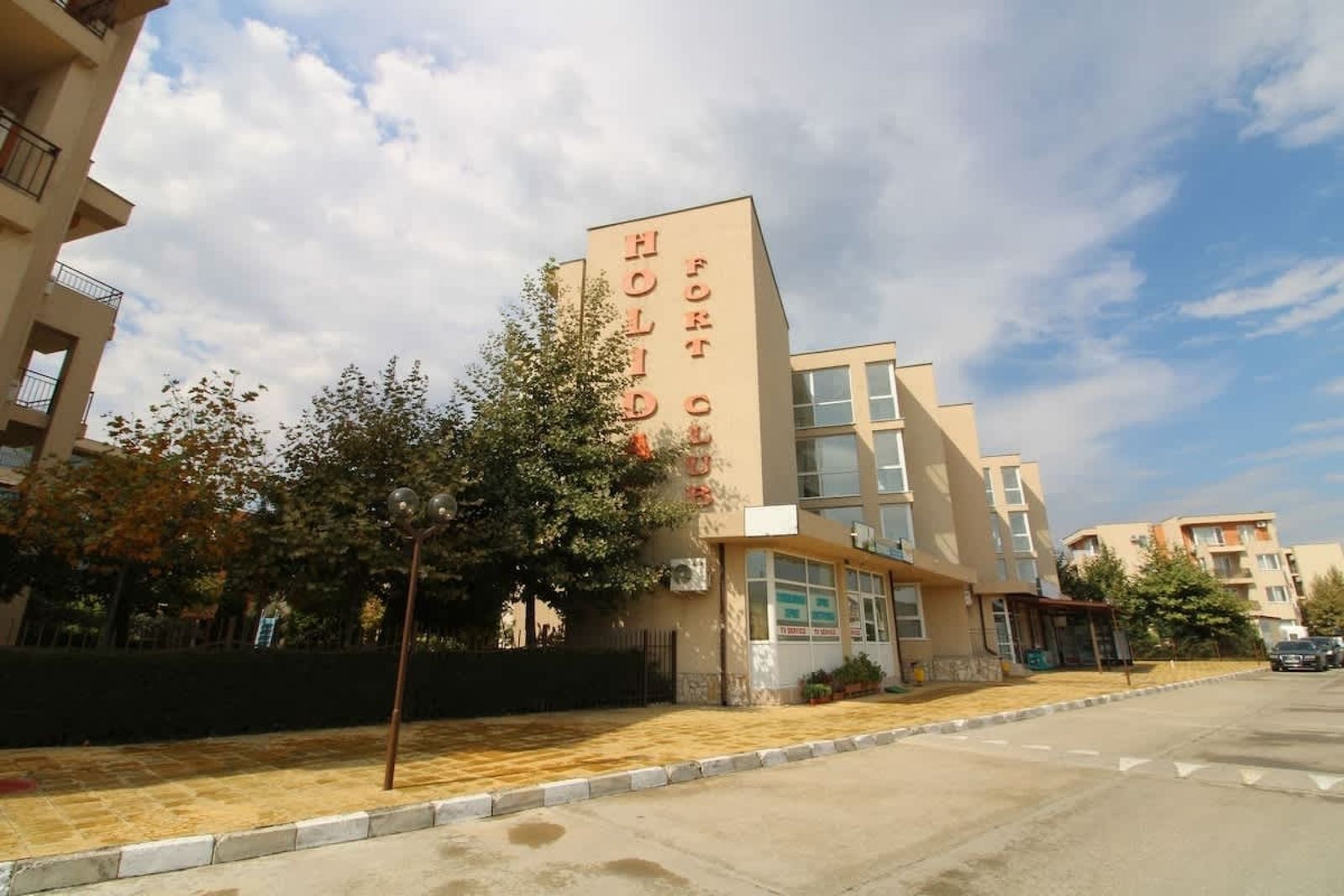 Holiday Cozy Apartament with Pool View - Photo 31