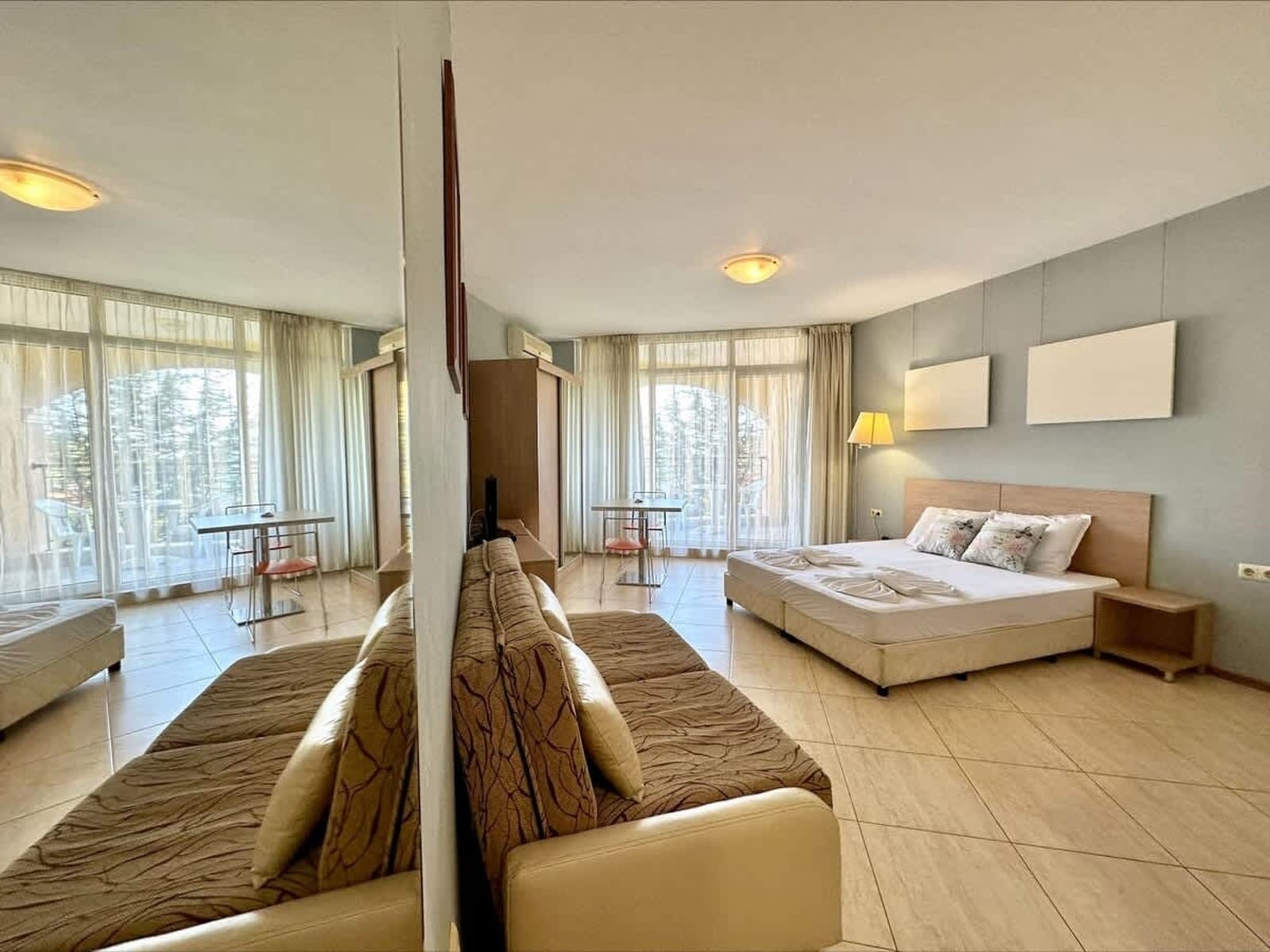 Comfortable studio for 4 guests in Aheloy Palace - Photo 23