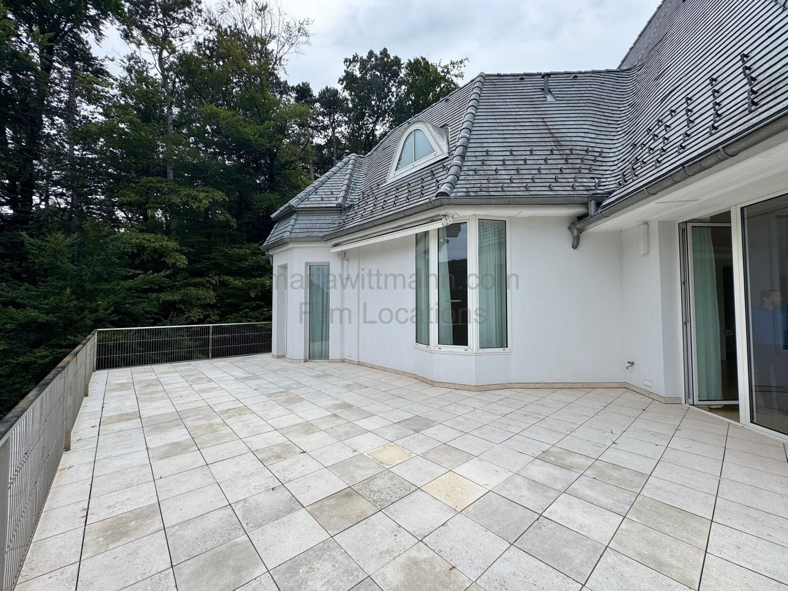 Location 500 - Photo 19