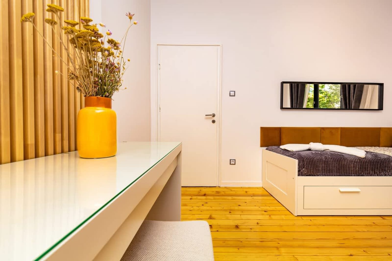 Chic and Charming 2BD Flat in the Heart of Plovdiv - Photo 30