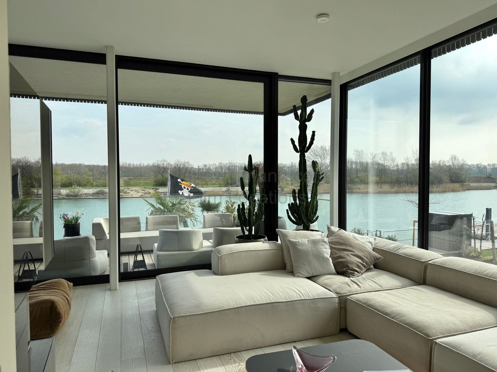 Location 485 - Photo 7