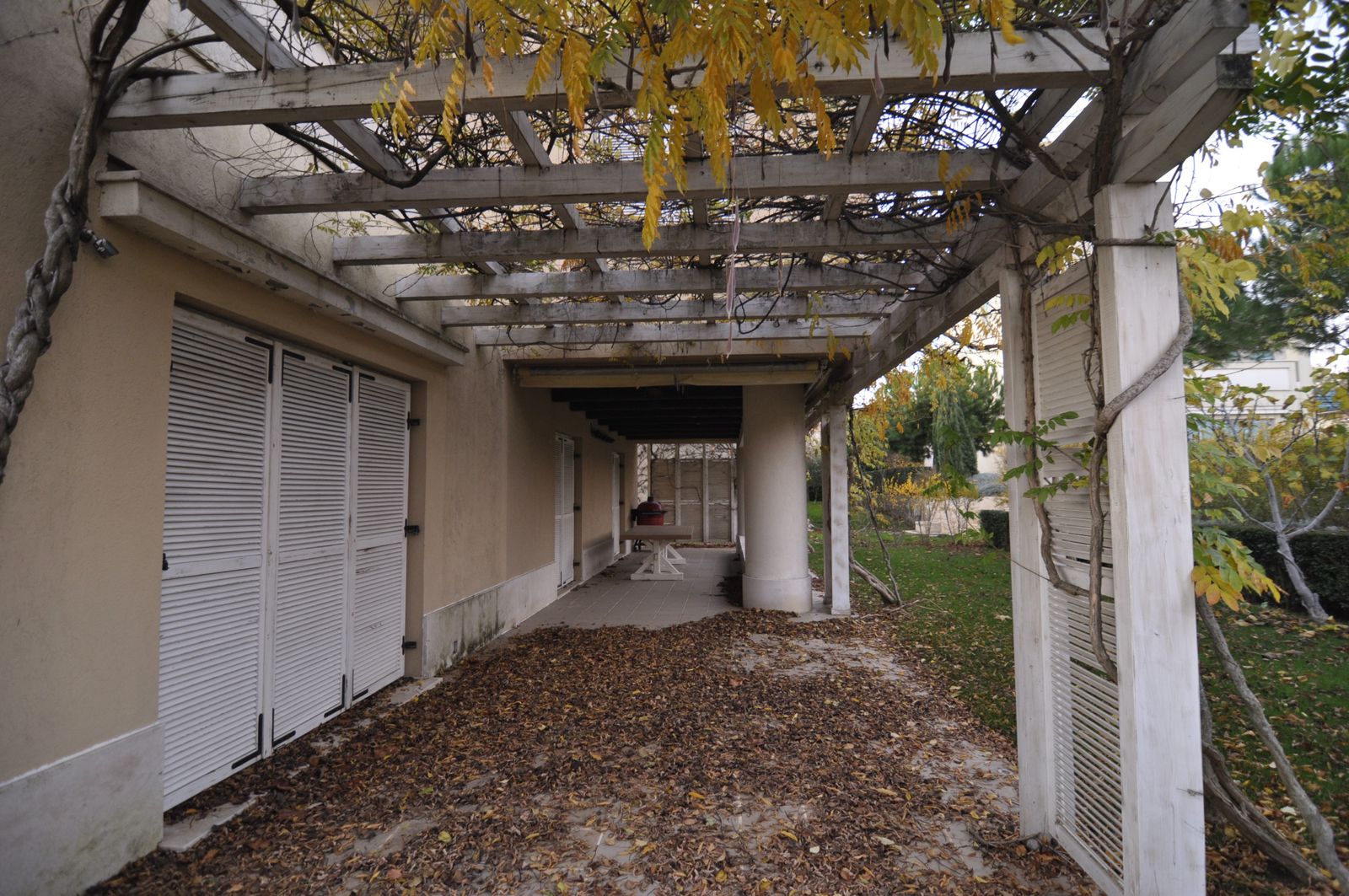 The Flower House - Photo 13