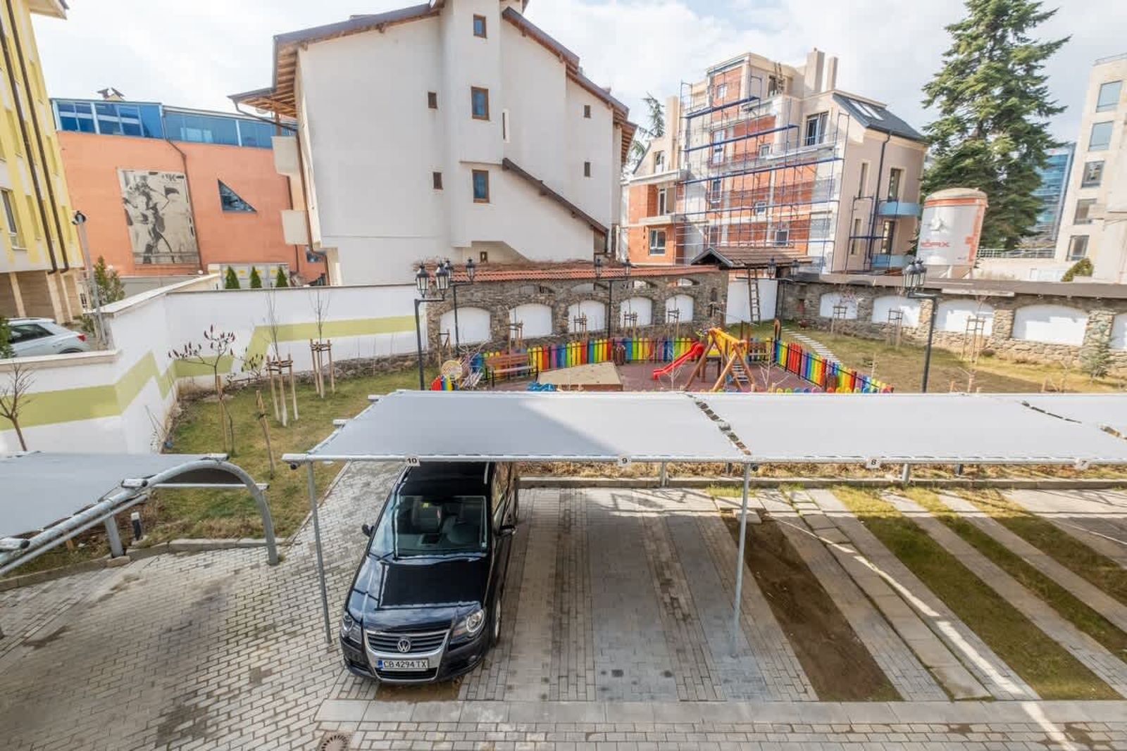 Elegant Deluxe - 2 Bedrooms apt. - Photo 2