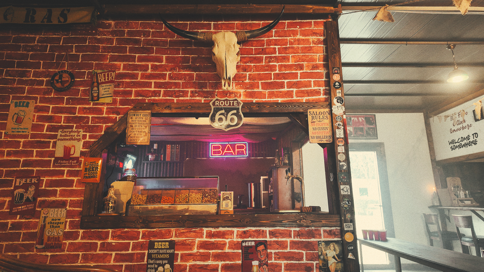 Southern country-rock bar - Photo 10