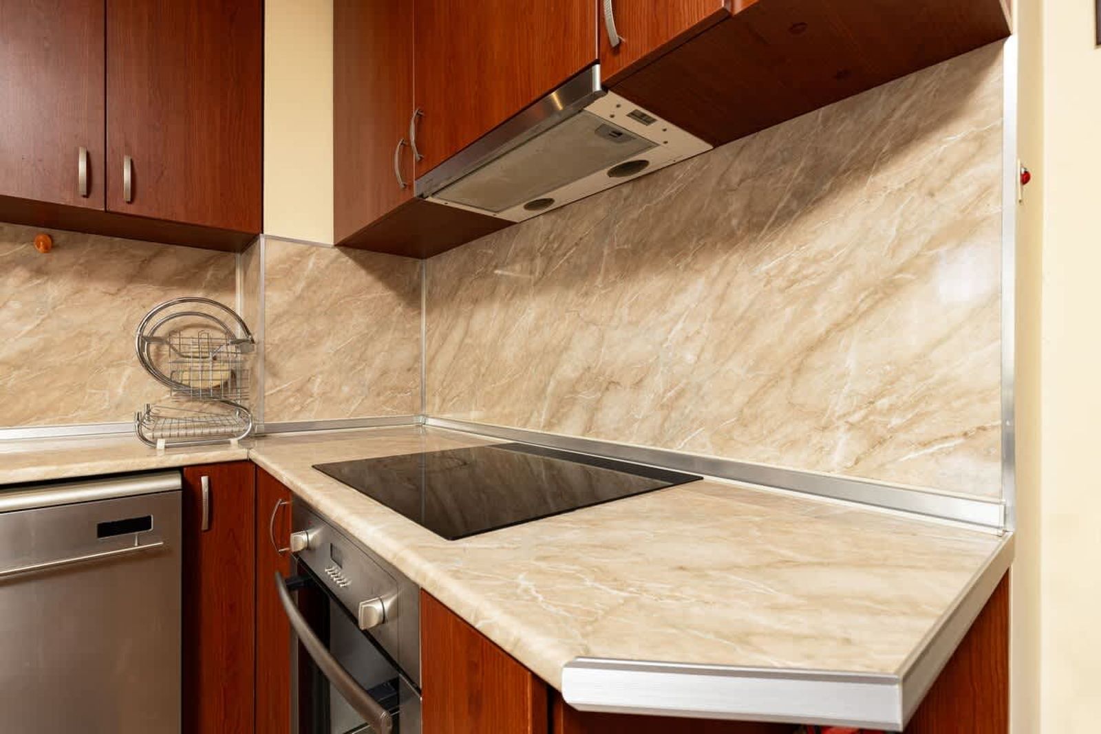 Comfort Corner - 1BD with Balcony - Photo 11