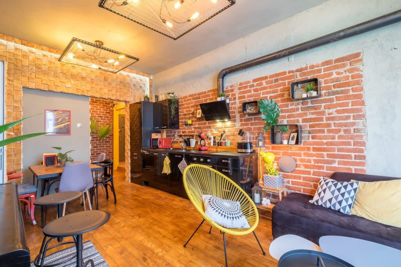 3 BDR &amp; 3 BTHR Duplex | In the Heart of Sofia - Photo 53