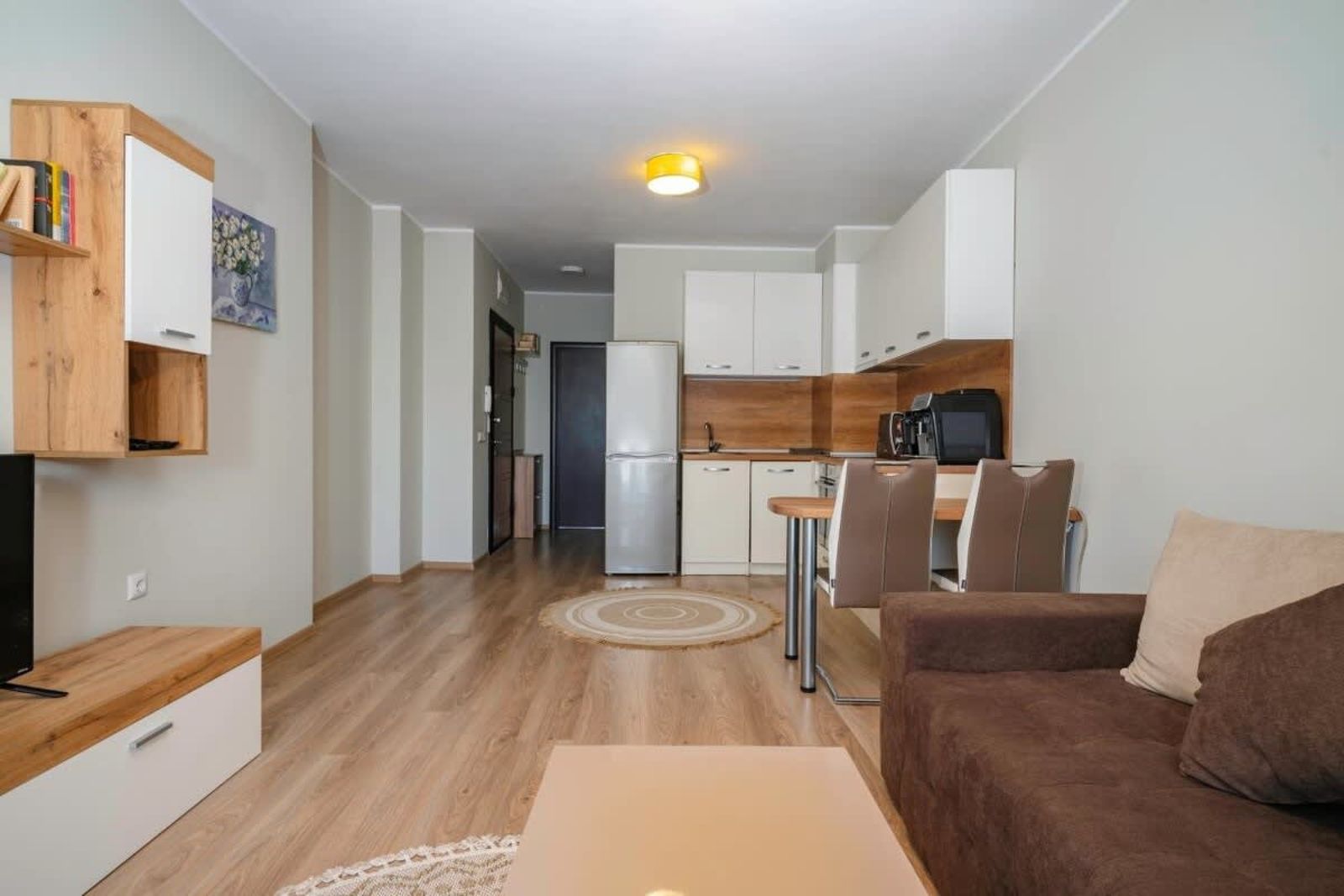 1BD Apartment with AC &amp; Lift in Sofia City Center - Photo 11