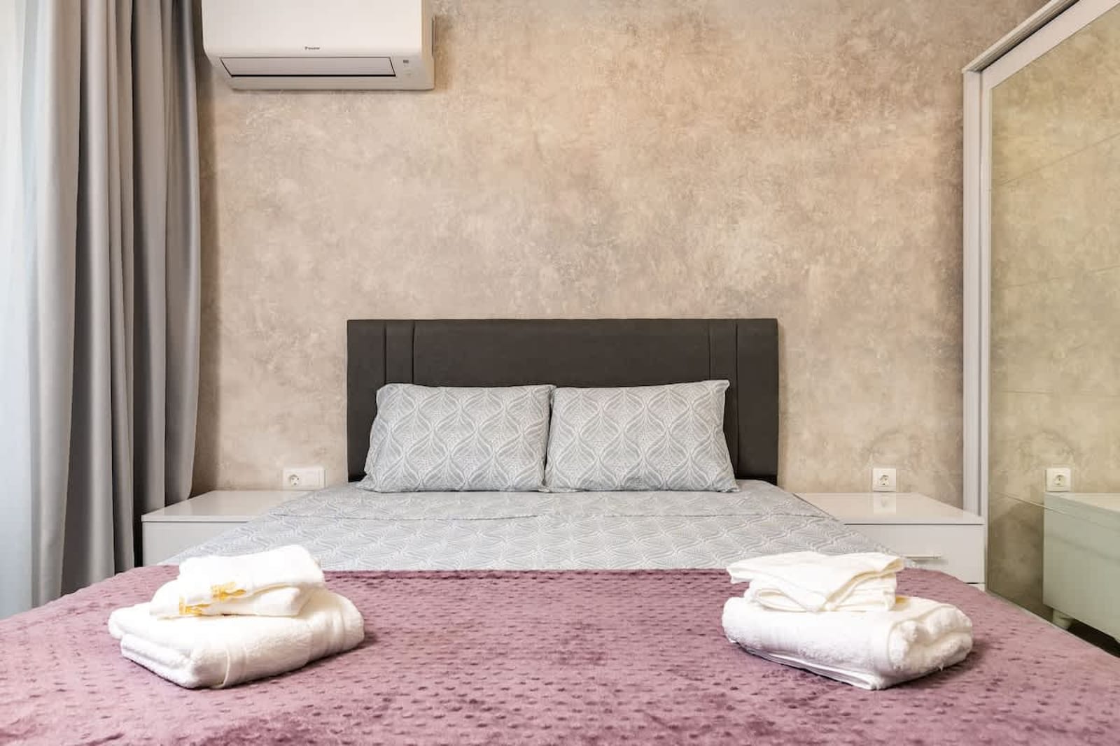 Casa Moderna  Stylish 1BD in South Plovdiv - Photo 8