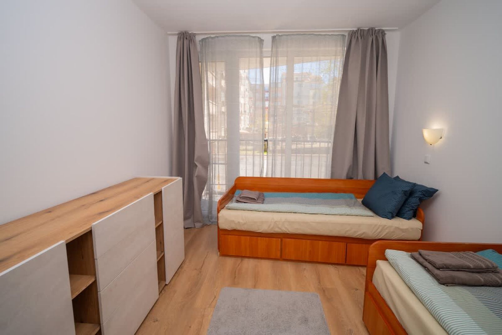 Spacious 2BD Apart. Walk to City Centre - Photo 23