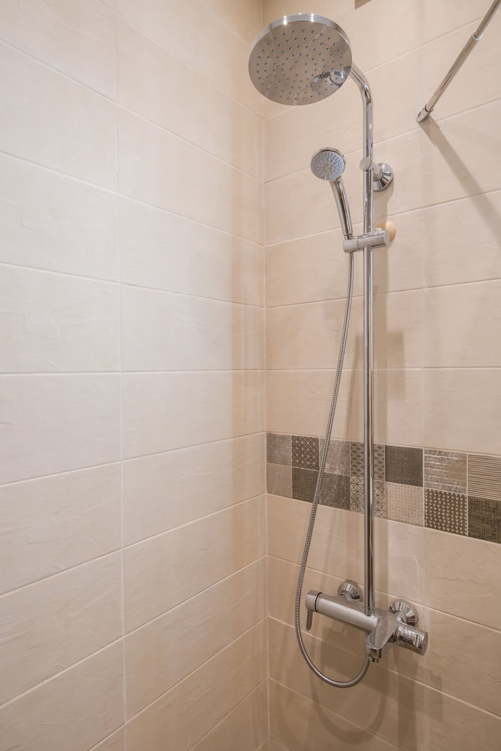 Cozy 1BD Apartment in Heart of Sofia | Work &amp; Play - Photo 10