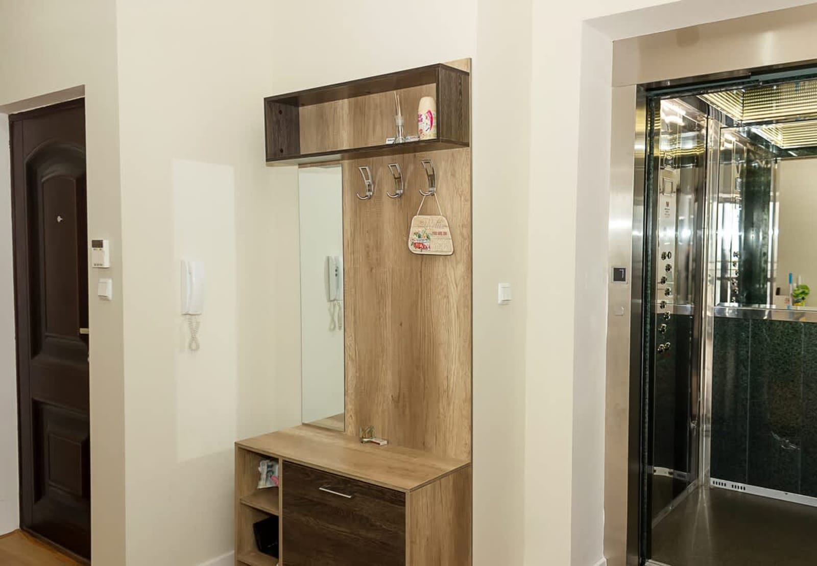 Seaview Haven: Elegant 2BD Flat in Balchik - Photo 28