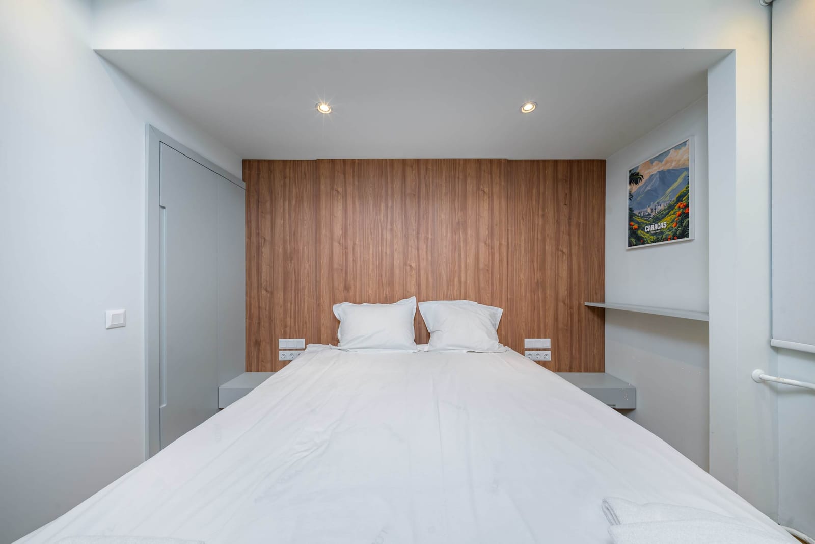 Modern 2BR in the Heart of the City - Photo 13