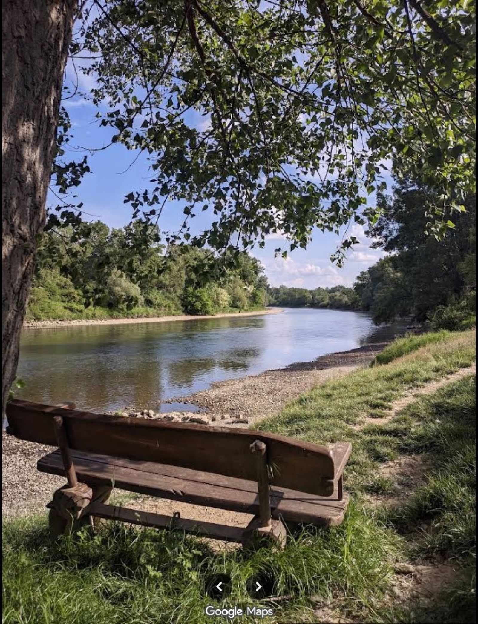 Private lake with islands and beautiful nature - Photo 2