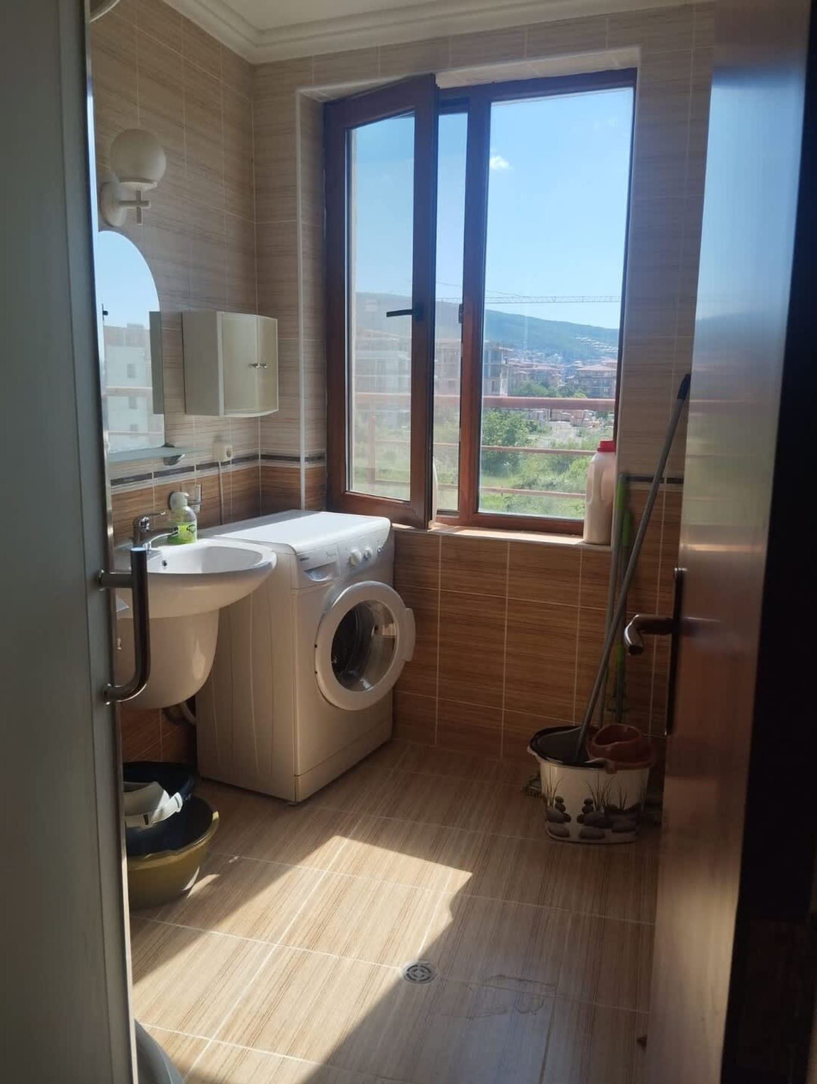 Quiet 2-Bed Flat in Antonia Compex by Flat Manager - Photo 24