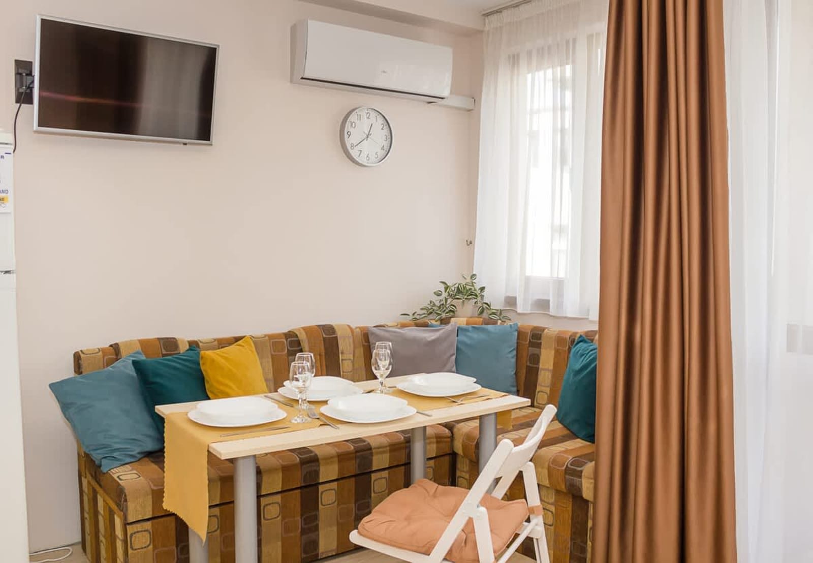 Bright Studio in Top Central Location in Varna - Photo 4