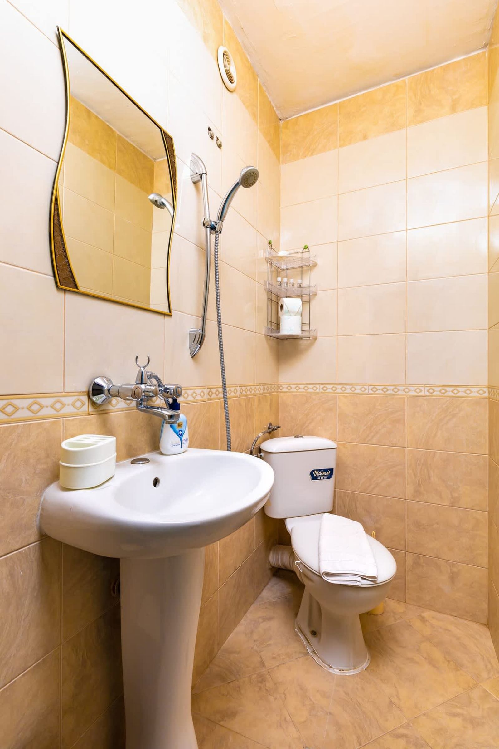 Hidden Charm in Plovdiv  1BD Flat - Photo 6