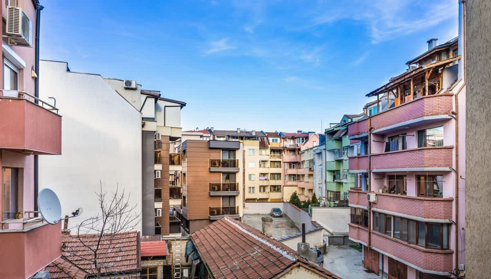 Downtown 1BD Apartment w/ Cosy Balcony - Photo 20