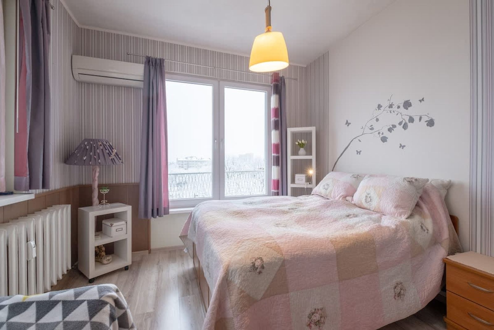 Little HoMe with a Park View - Cover Photo