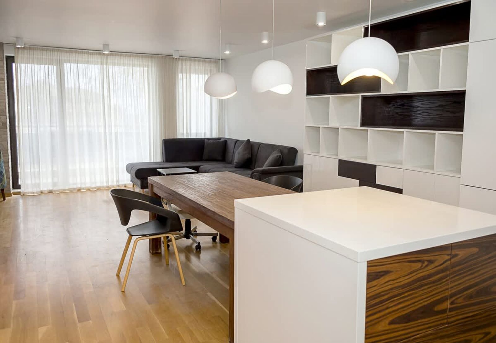 Modern Elegance in Varna – Spacious 3-Bedroom Home - Photo 9