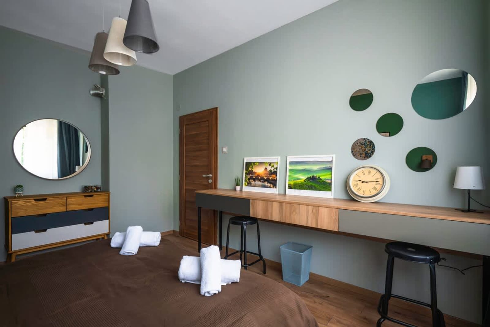 Lux Flat next to Park with working space - Photo 18