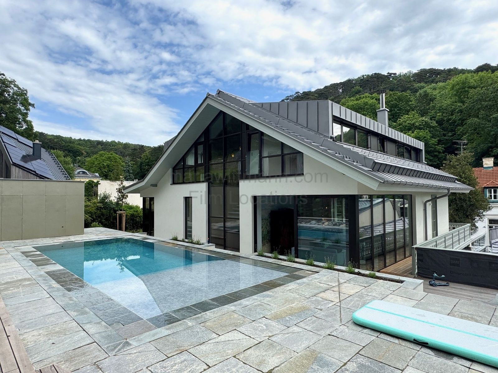 Location 491 - Cover Photo