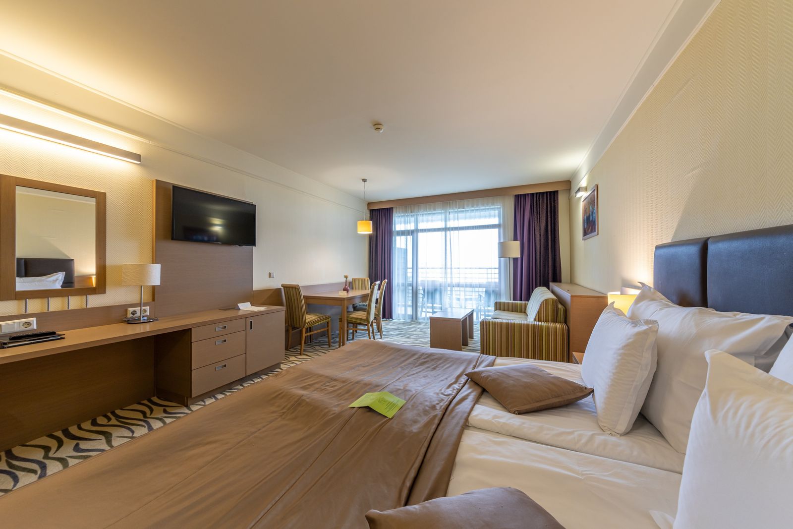 One Bedroom Room in the Flamingo Grand Hotel - Photo 9