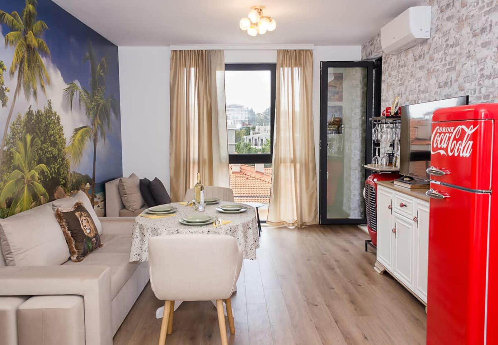 Azur Premium 1BD Flat  Pool &amp; Parking - Photo 2