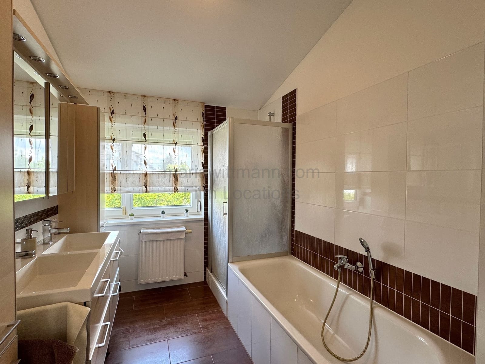 Location 290 - Photo 7