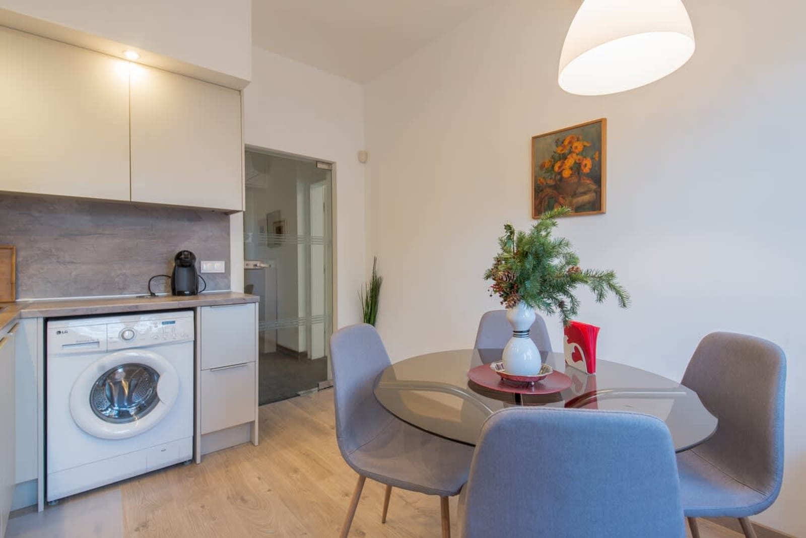 CHIC and Spacious Apartment in Central Sofia - Photo 21