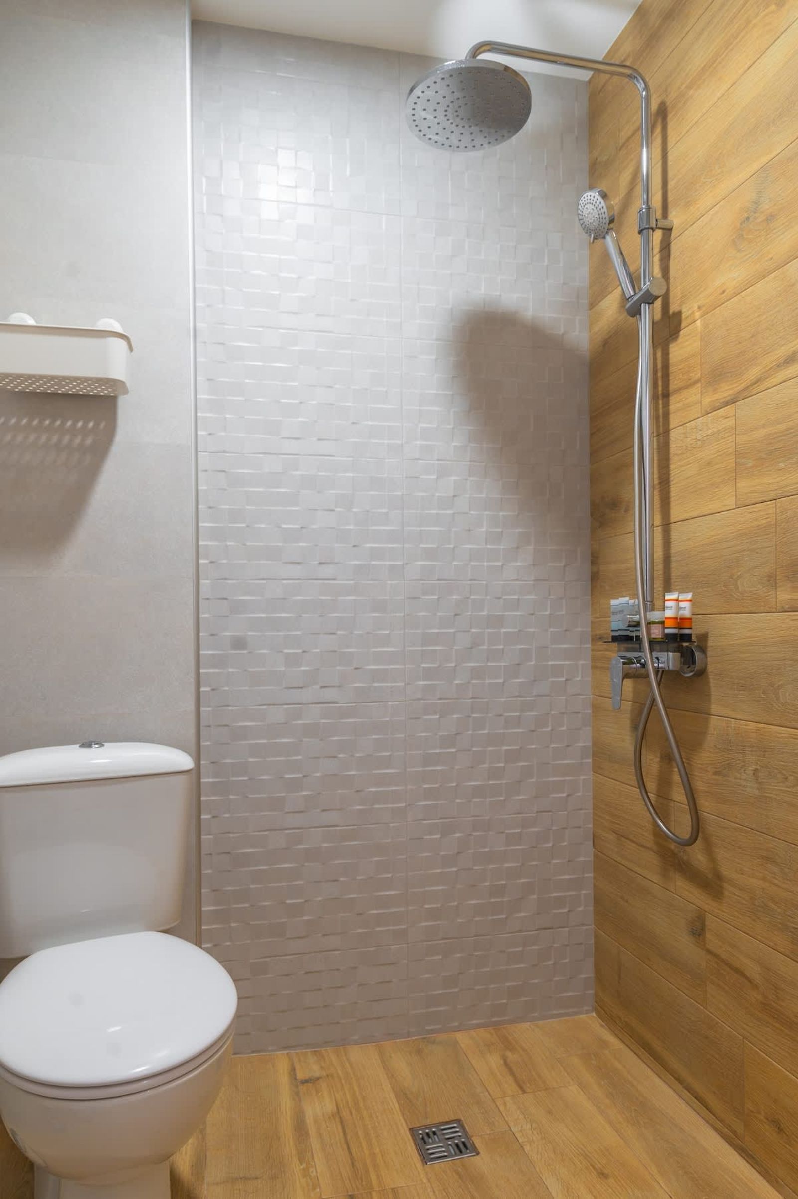 〰The Blue Apartment  1BD with Artistic Design - Photo 13