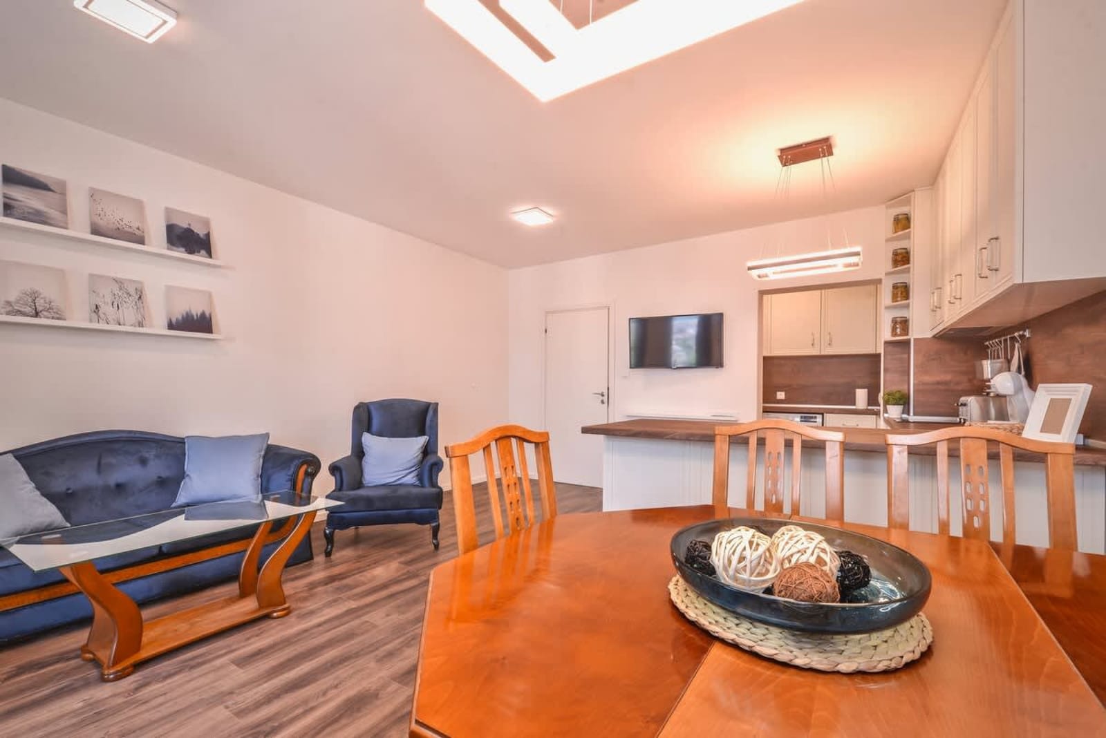 South Park, Vitosha View, 2-BDR, 2-BTHR Apartment - Photo 14