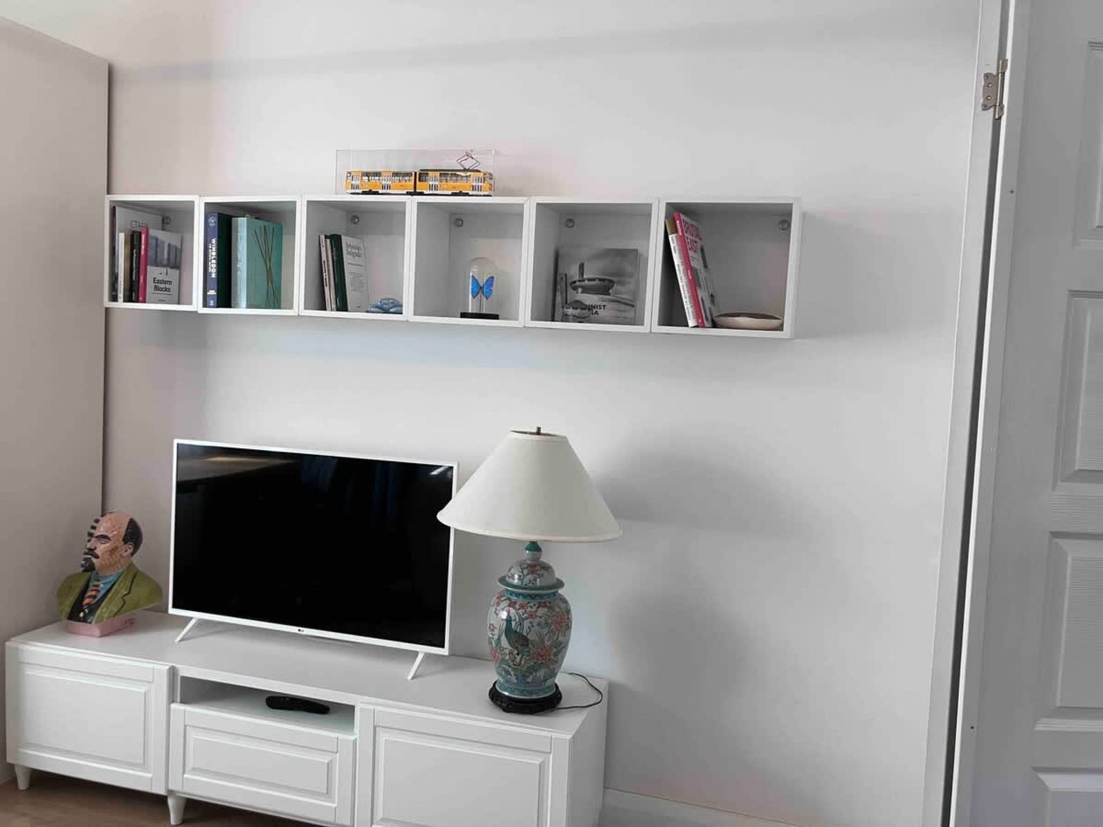 A French affair. With parking, style and elegance. - Photo 61